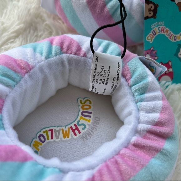 Squishmallow Bevin the snow cone slippers size 2/3 NWT - Picture 7 of 7